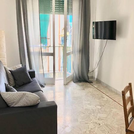 La Casa Di Pietro Finale Ligure Exterior foto